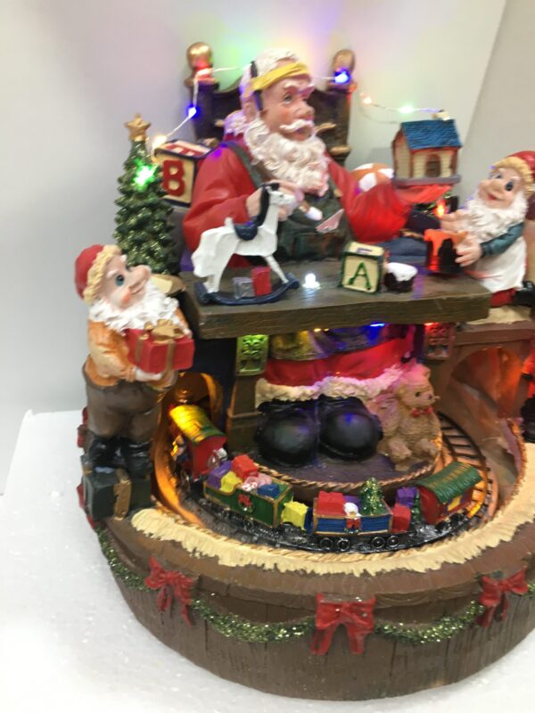 Babbo Natale con Nani e trenino - immagine 3