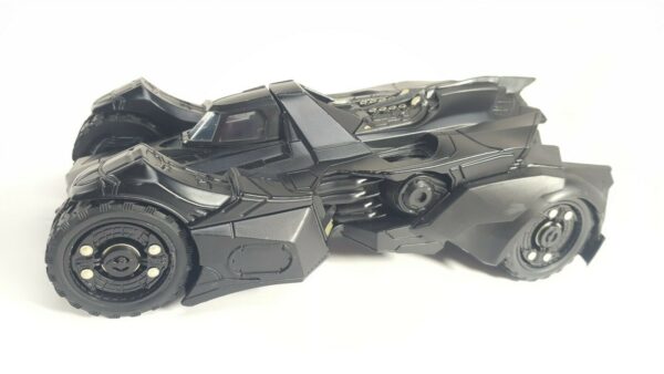 Arkham Knight Batmobile + Batman - immagine 3