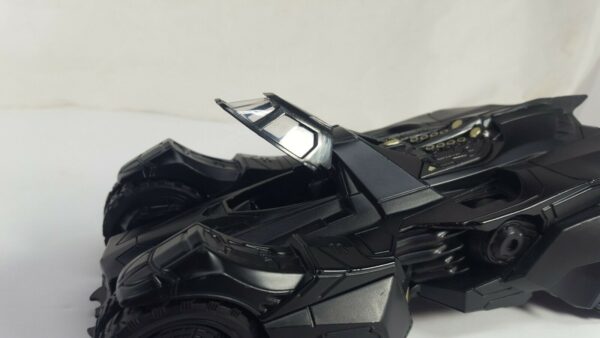 Arkham Knight Batmobile + Batman - immagine 4