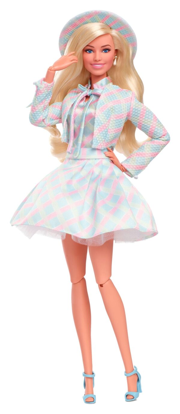 Barbie The Movie Doll Barbie in set coordinato scozzese - immagine 3
