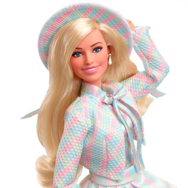 Barbie The Movie Doll Barbie in set coordinato scozzese