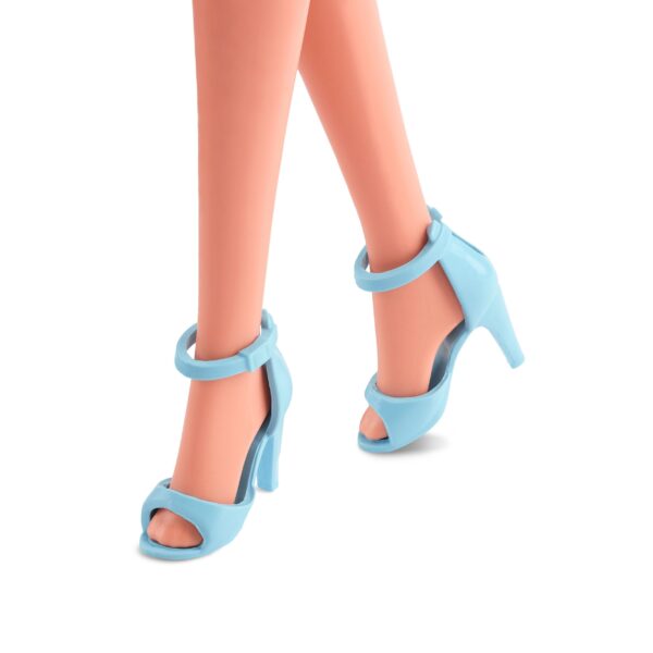 Barbie The Movie Doll Barbie in set coordinato scozzese - immagine 7